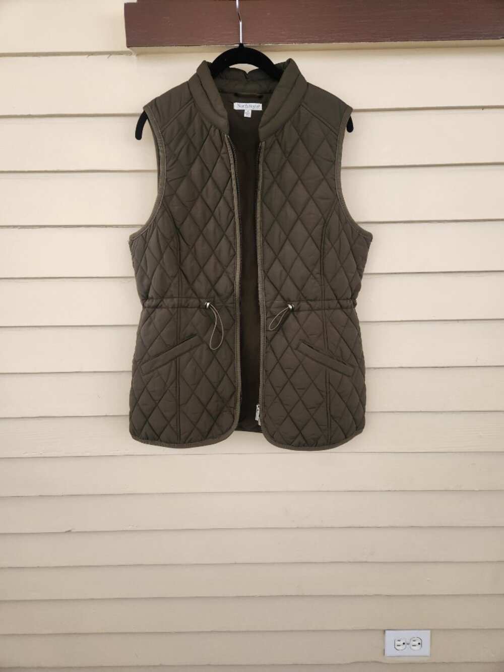 NWOT Northstyle Mock Neck Cinch Waist Puffy Vest Hunter Green M - Picture 10 of 12